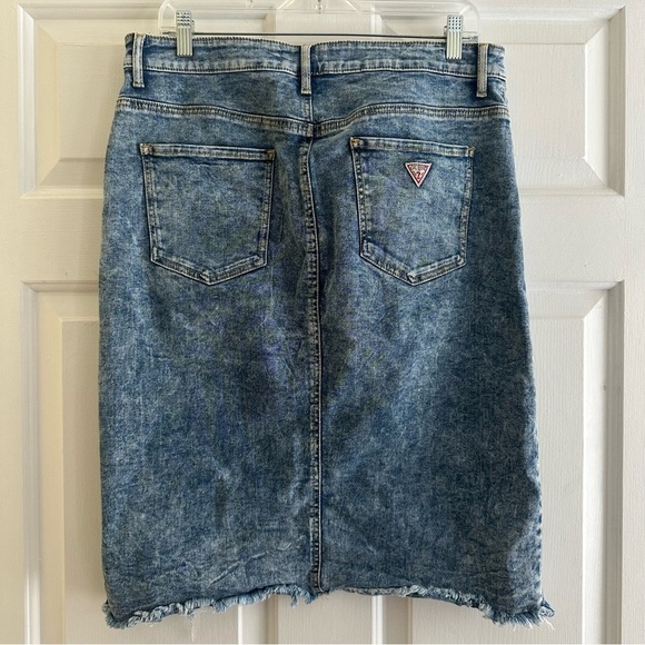 Vintage Y2K Guess Distressed Denim Skirt Women's Size XL Acid Wash Asymmetrical - Picture 5 of 9